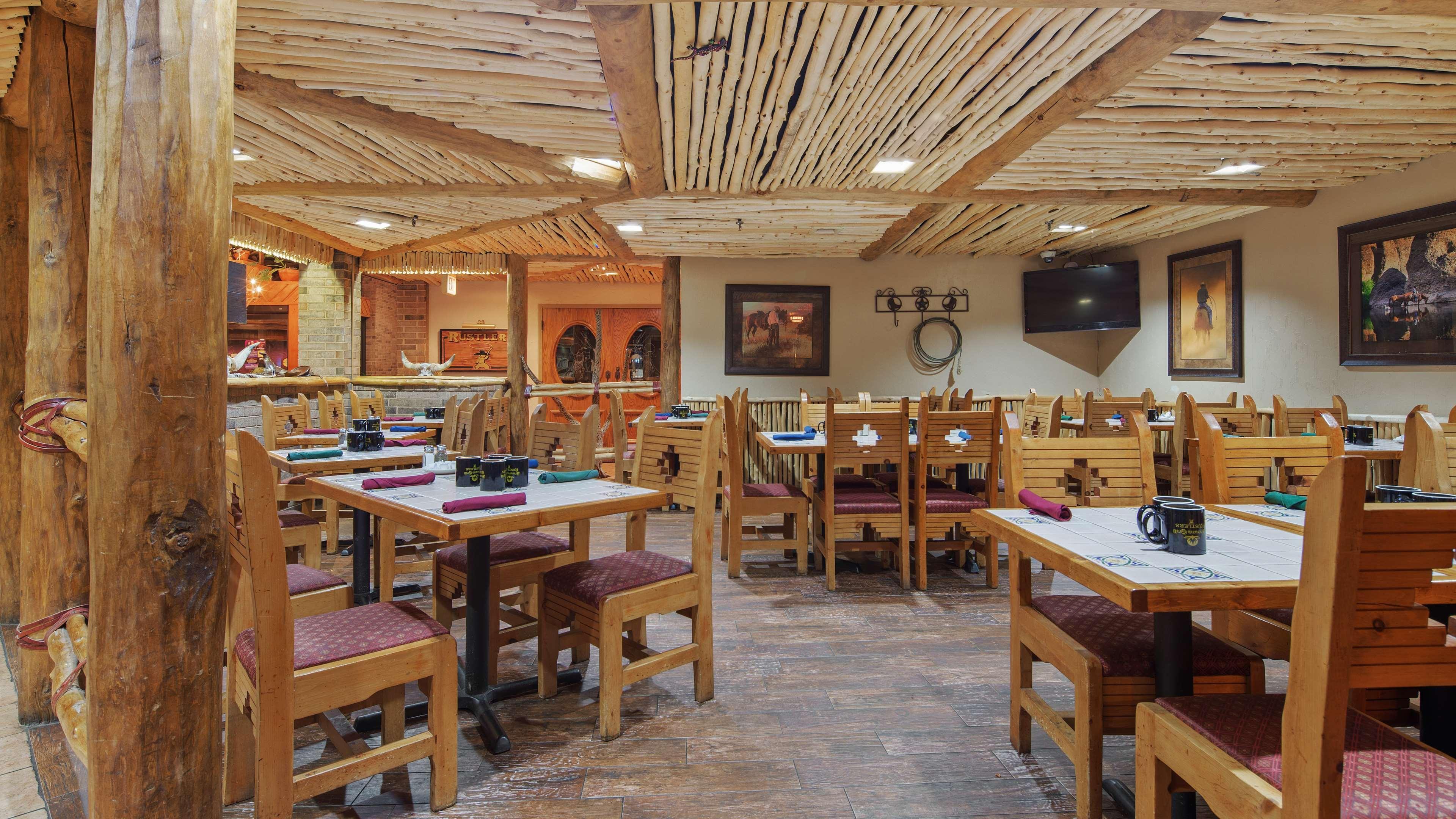 Best Western Plus Saddleback Inn And Conference Center Оклахома-Сіті Екстер'єр фото