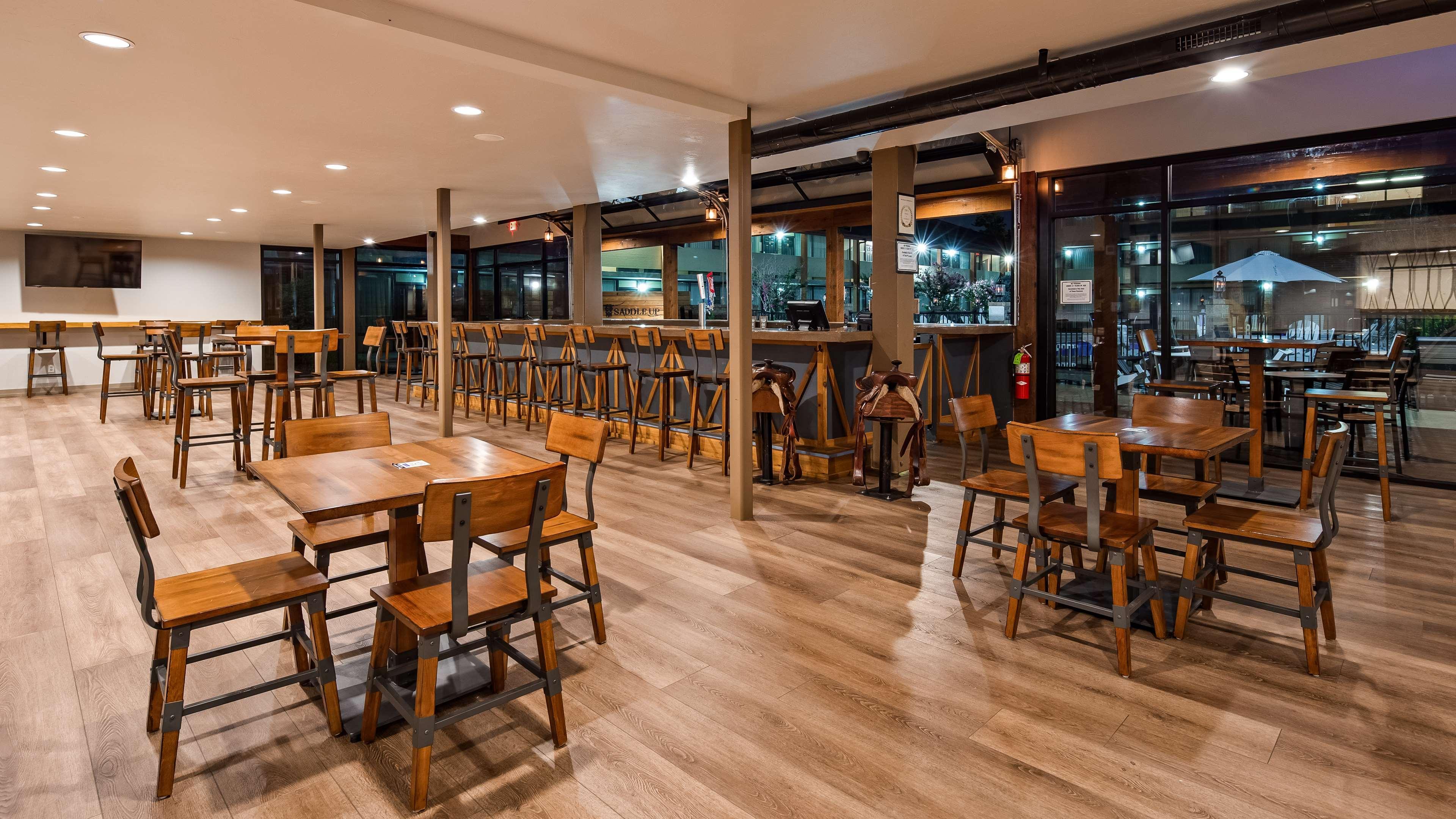 Best Western Plus Saddleback Inn And Conference Center Оклахома-Сіті Екстер'єр фото