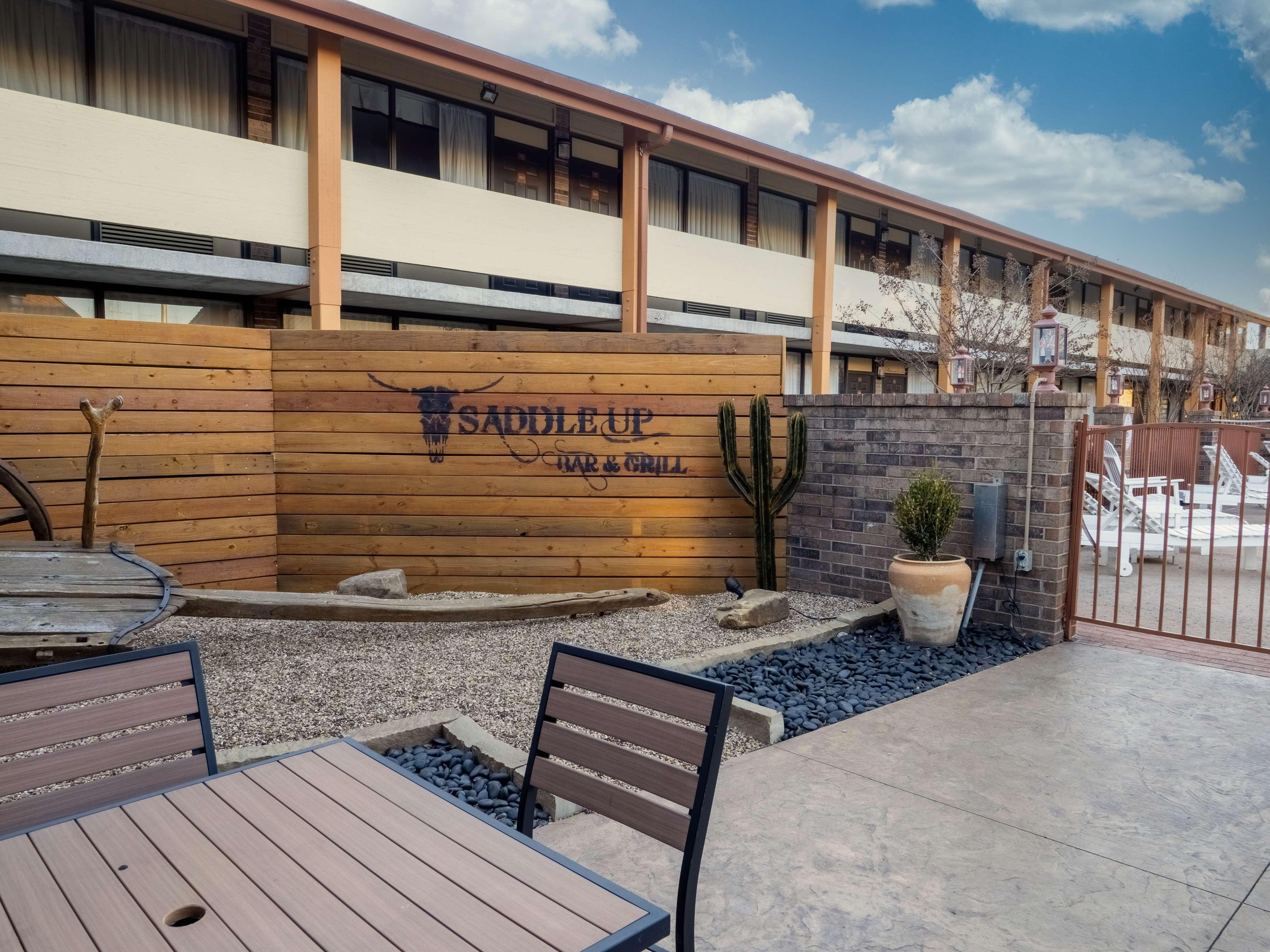 Best Western Plus Saddleback Inn And Conference Center Оклахома-Сіті Екстер'єр фото